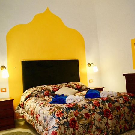 BeeClaire Guest House Palerme Extérieur photo