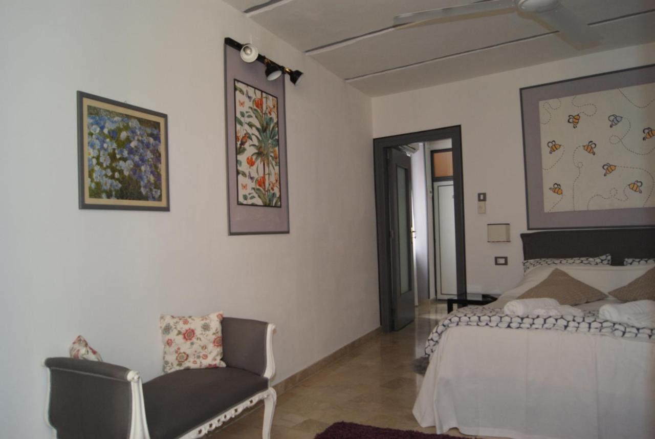 BeeClaire Guest House Palerme Extérieur photo