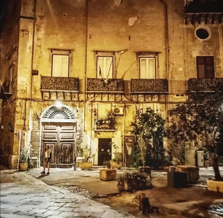 BeeClaire Guest House Palerme Extérieur photo