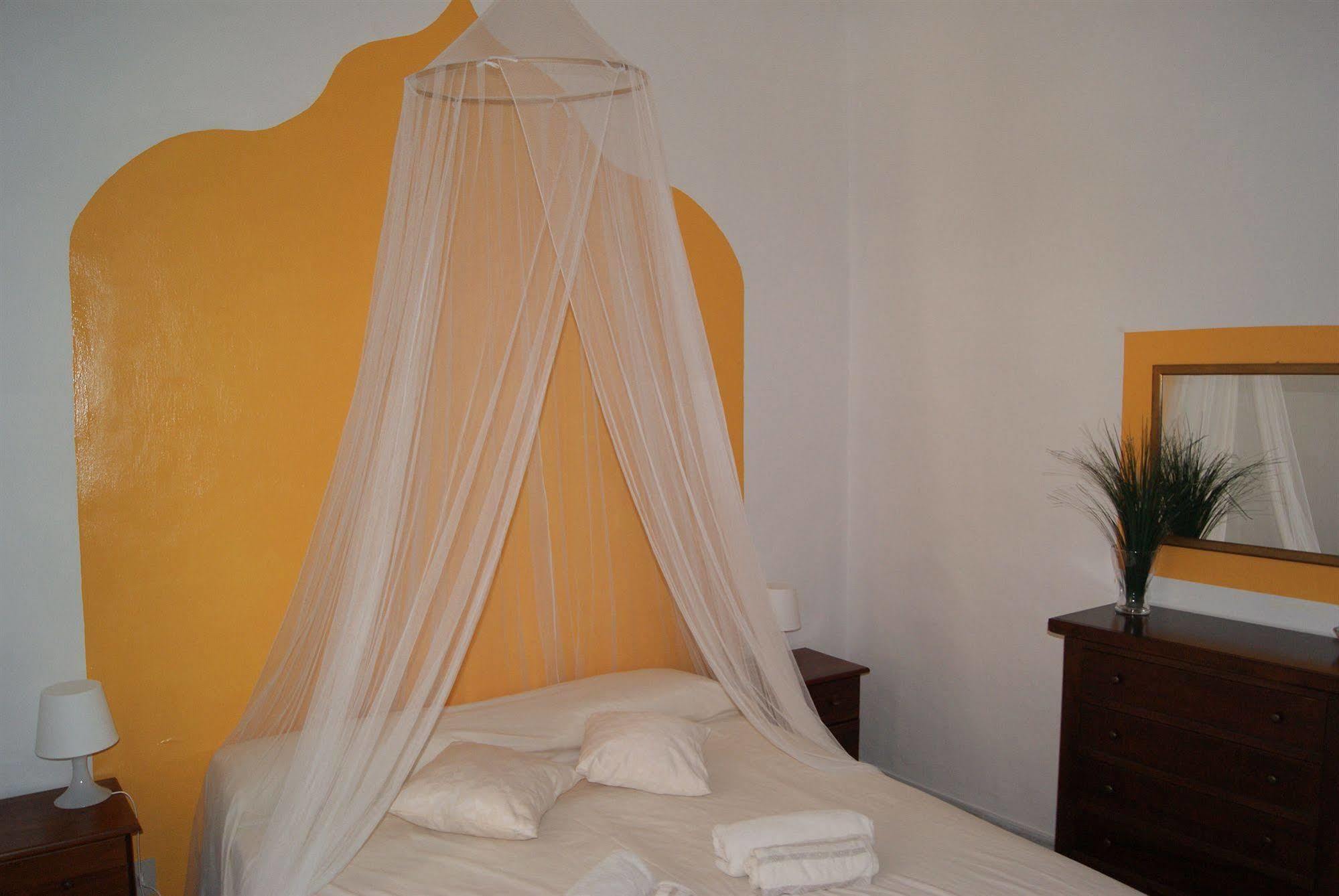 BeeClaire Guest House Palerme Extérieur photo
